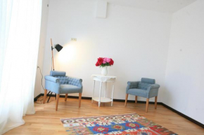 Отель Vera House Hotel  Тбилиси